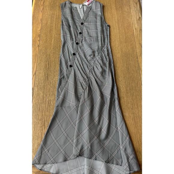 Lewit Seam Detail Dress Size 4 New with Tag - Picture 3 of 5